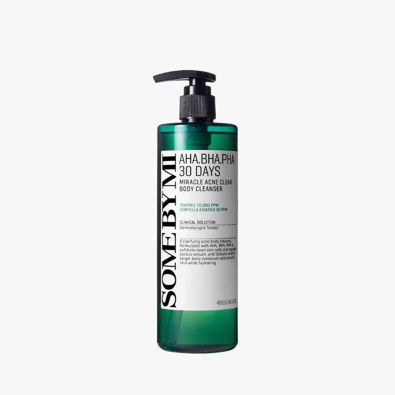 Green pump bottle of Solaway 30 DAYS Miracle Acne Clear Body Cleanser with white label and black vertical text.