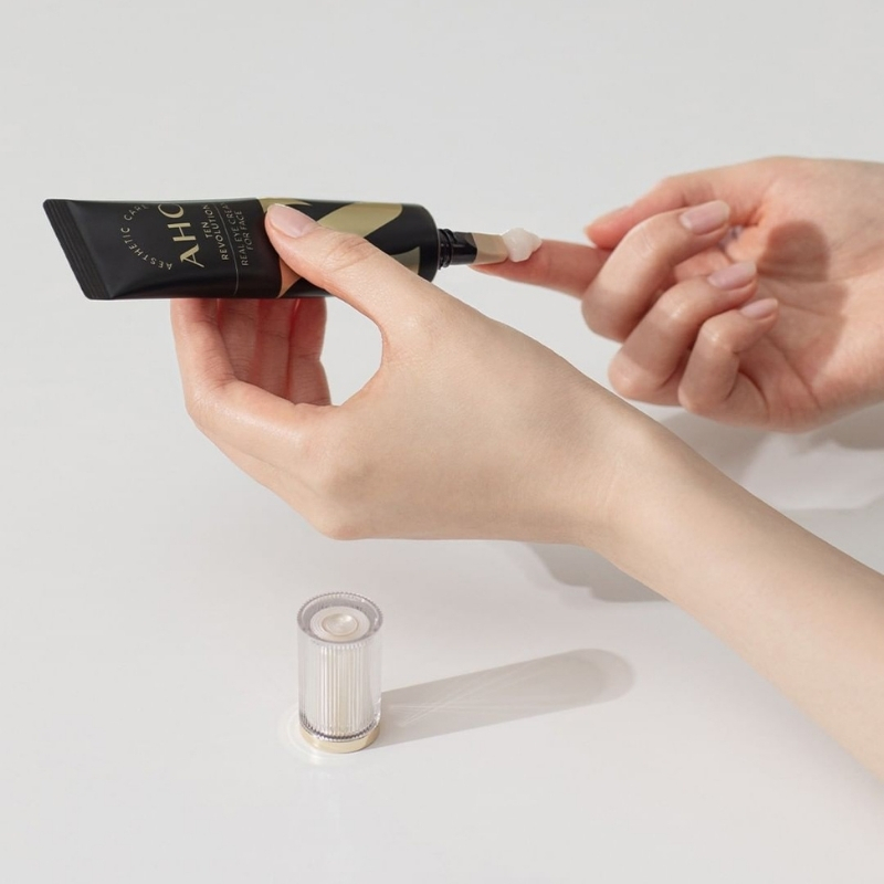 A.H.C - TEN Revolution Real Eye Cream for Face 30ml - Image 4